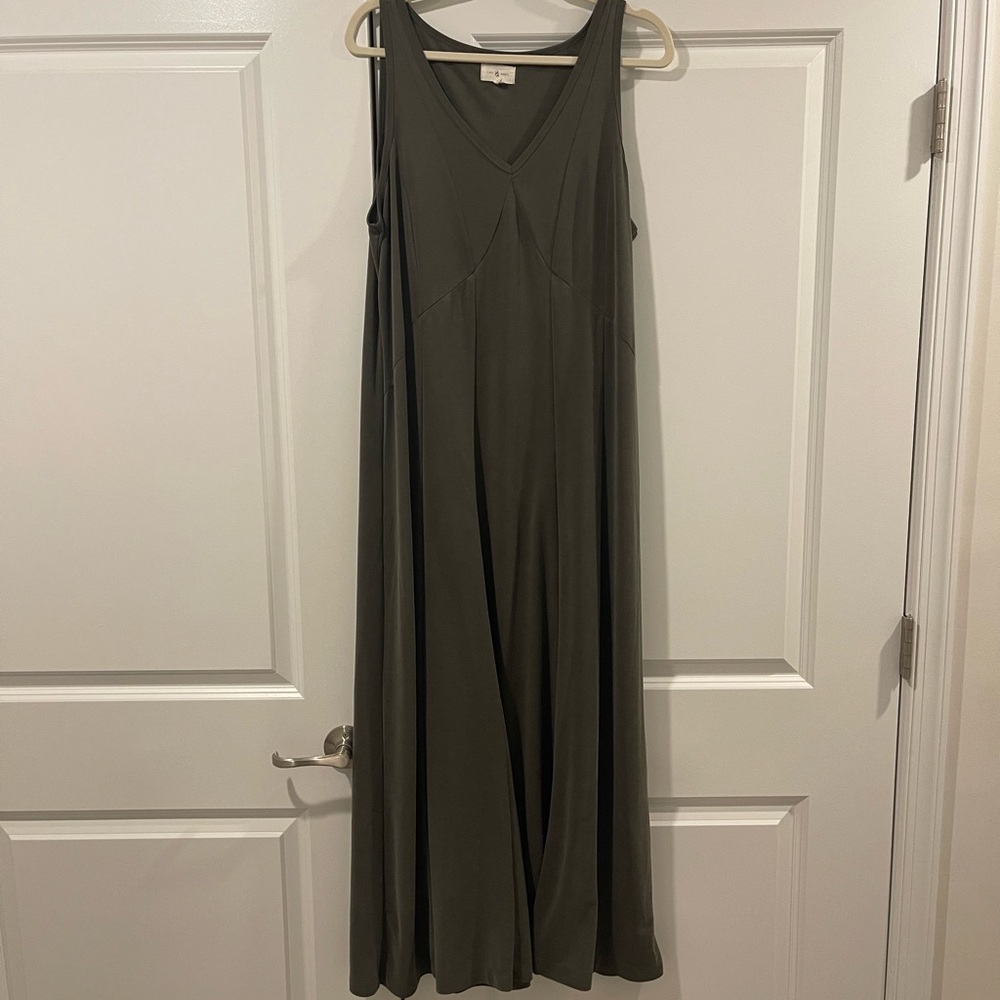 LOFT Lou & Grey Olive Maxi